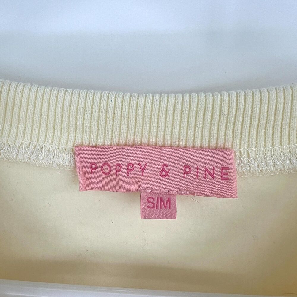 Poppy & Pine Gilmore Girls Stars Hollow Sweatshirt Cream Crewneck S/M Cropped - Picture 4 of 5